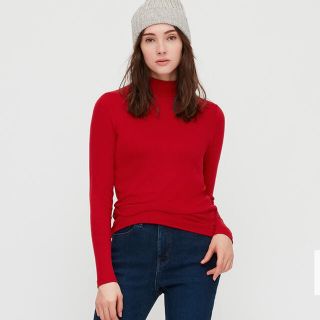 ユニクロ(UNIQLO)の新品　未使用　ユニクロ　リブハイネックT(ニット/セーター)