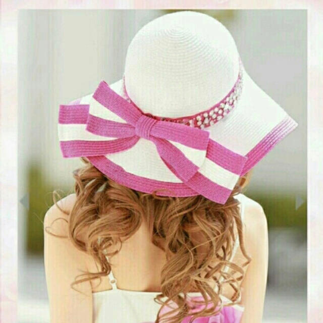 EmiriaWiz(エミリアウィズ)のエミリアウィズ  バイカラー リボン ジュエリー リゾート ハット レディースの帽子(ハット)の商品写真