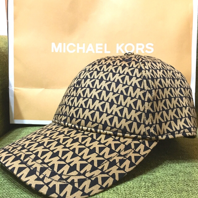 Michael Kors(マイケルコース)の『新品・未使用』マイケルコース　キャップ　MF00B6ZGPB メンズの帽子(キャップ)の商品写真