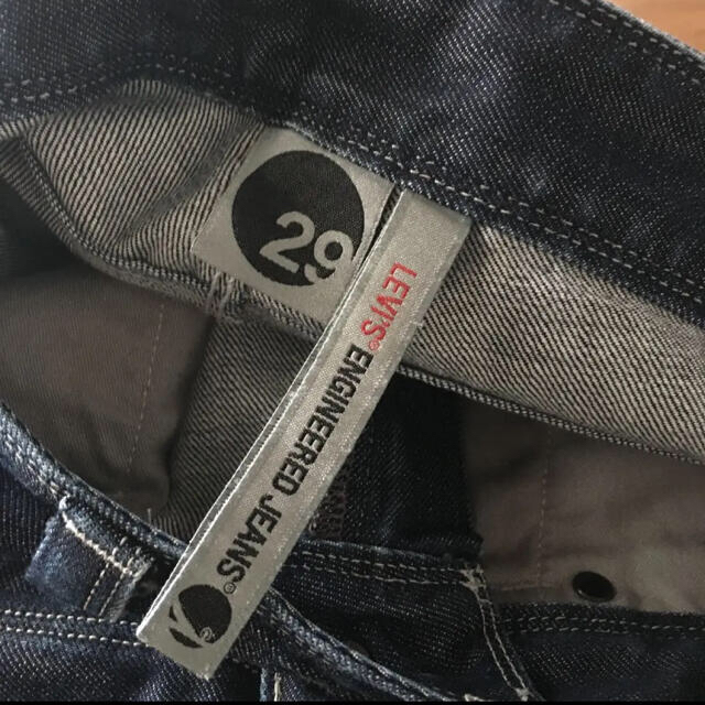 Levi's(リーバイス)のリーバイス　ENGINEERED ジーンズ　サイズ29 メンズのパンツ(デニム/ジーンズ)の商品写真