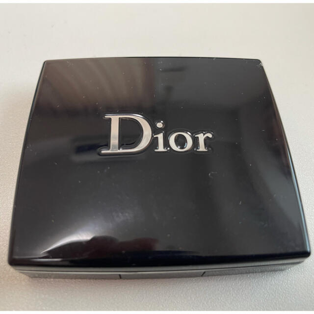Christian Dior(クリスチャンディオール)のディオール　ショウモノ　684 dior コスメ/美容のベースメイク/化粧品(アイシャドウ)の商品写真