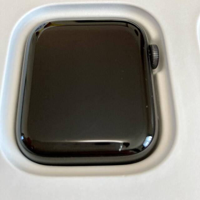 Apple Watch SE 44mm スペースグレイアルミニウム 【好評にて期間延長】 51.0%OFF 