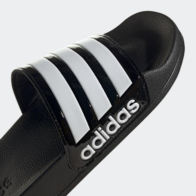 adidas(アディダス)のアディダス adidas アディレッタ シャワー サンダル　24.5センチ　新品 レディースの靴/シューズ(サンダル)の商品写真