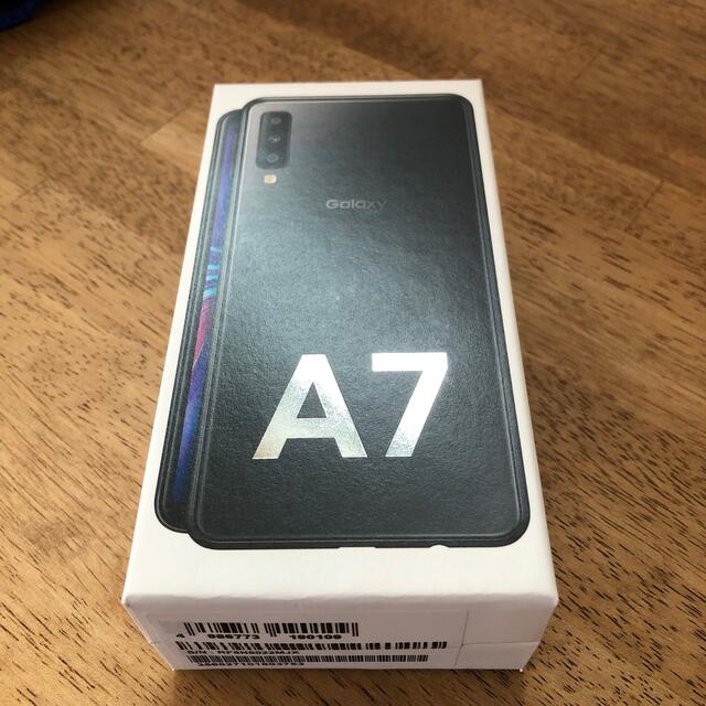 GALAXY A7 モバイル　ギャラクシー　黒　ブラック