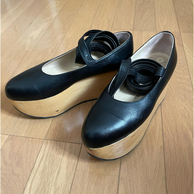 Vivienne Westwood(ヴィヴィアンウエストウッド)のVivienneWestwoodロッキンホースバレリーナ レディースの靴/シューズ(ローファー/革靴)の商品写真