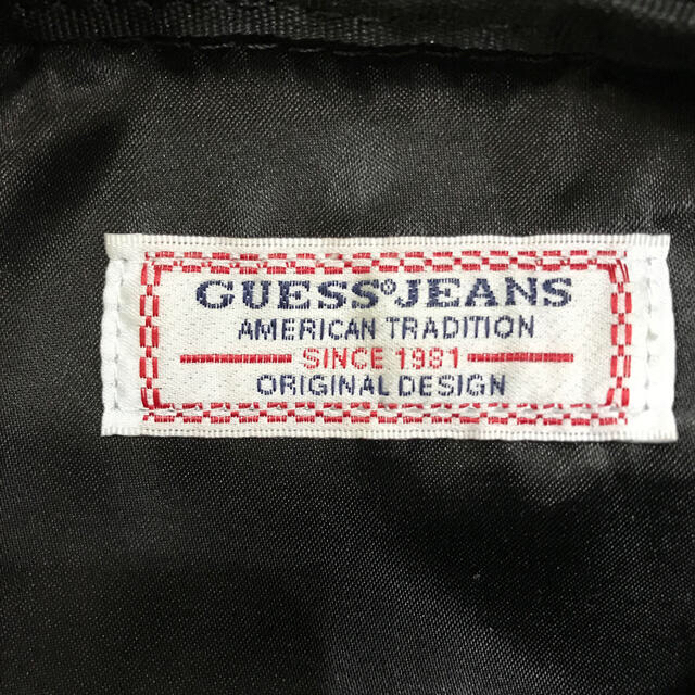 GUESS(ゲス)のguess ウエストポーチ レディースのバッグ(ボディバッグ/ウエストポーチ)の商品写真