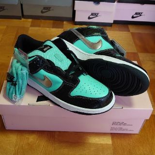 ナイキ(NIKE)の値下げ　NIKE DUNK SB Tiffany ナイキ ダンク ティファニー(スニーカー)