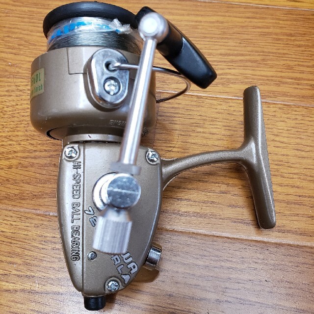 DAIWA 6000 スピニングリール　ダイワ　レトロ　オールド