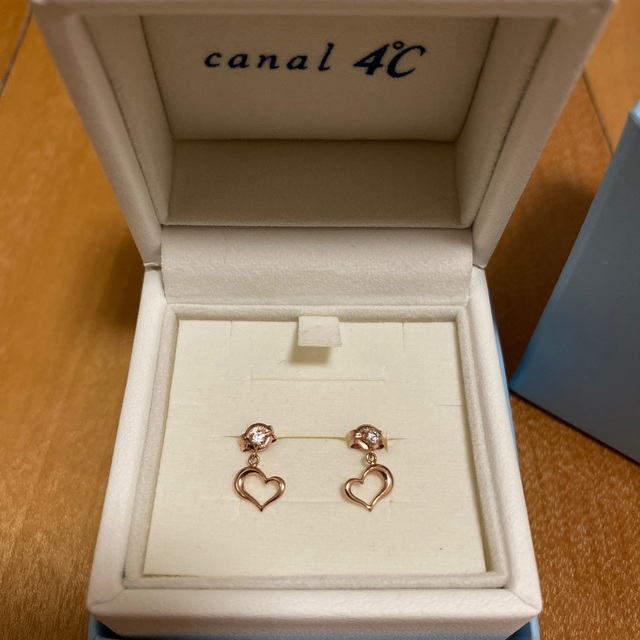 canal４℃(カナルヨンドシー)のCanal4℃ ハート ピアス レディースのアクセサリー(ピアス)の商品写真