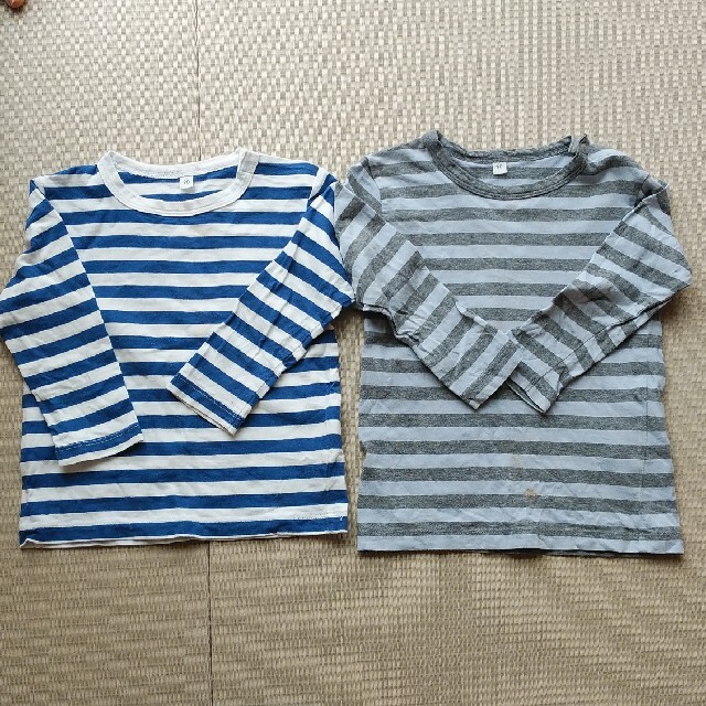 MUJI (無印良品)(ムジルシリョウヒン)の無印　ボーダーロングTシャツ90 二枚セット キッズ/ベビー/マタニティのキッズ服男の子用(90cm~)(Tシャツ/カットソー)の商品写真