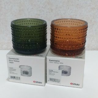 イッタラ(iittala)のカステヘルミ☆セビリアオレンジ＆モスグリーン☆キャンドルホルダー(置物)