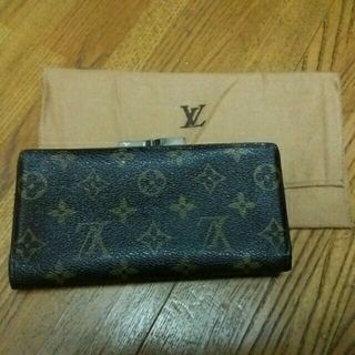 ルイヴィトン(LOUIS VUITTON)のUSAコンチネンタルクラッシック✨(財布)