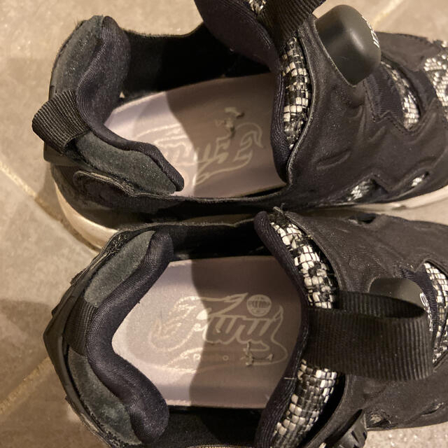 Reebok(リーボック)のリーボック ポンプフューリー 黒 レディースの靴/シューズ(スニーカー)の商品写真