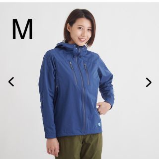 ファイントラック(finetrack)のファイントラック フロウラップフーディ woman Mサイズ(登山用品)