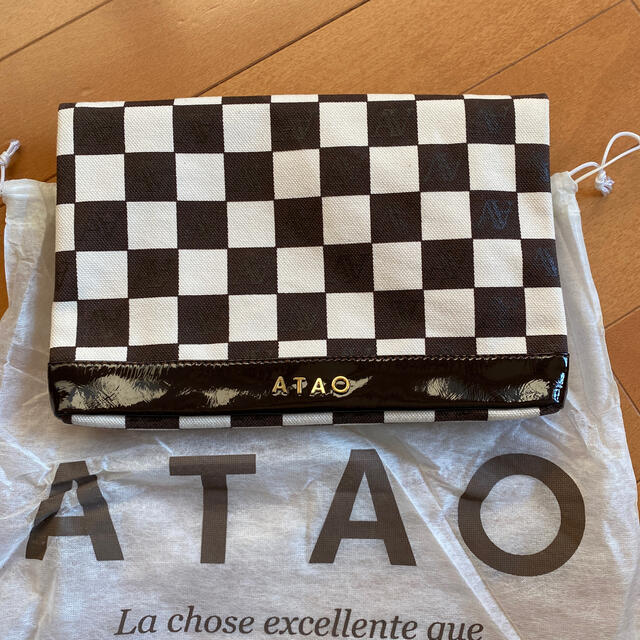 ATAO(アタオ)の値下げ❗️ATAO ドキュメントケース　クラッチバック レディースのバッグ(クラッチバッグ)の商品写真