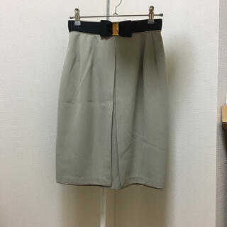 日本製　膝丈スカート　ベージュグレー(ひざ丈スカート)