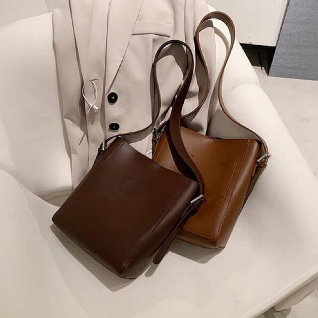 Dholic 韓国ファッション オルチャン ラテカラー バスケットバッグ ブラウン ショルダーの通販 By Rin S Store ディーホリックならラクマ Dholic 韓国ファッション オルチャン ラテカラー バスケットバッグ ブラウン ショルダーの通販 By Rin S Store ディーホリックならラクマ