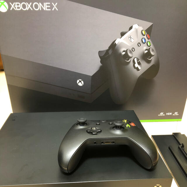 独特の上品 Xbox - Microsoft Xbox One X 家庭用ゲーム機本体