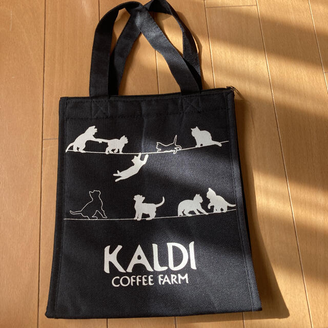 KALDI(カルディ)のカルディ　ねこの保冷バック　未使用　完売品 インテリア/住まい/日用品のキッチン/食器(弁当用品)の商品写真