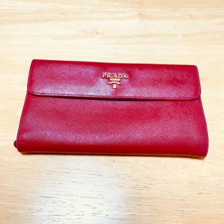 プラダ(PRADA)のPRADA／長財布  赤 カード収納豊富(財布)