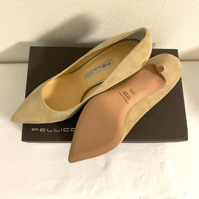 PELLICO(ペリーコ)の新品未使用【PELLICO】ANDREA スエードパンプス36.5 レディースの靴/シューズ(ハイヒール/パンプス)の商品写真