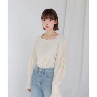 スタイルナンダ(STYLENANDA)の【美品】スタイルナンダ レースピンタックスクエアブラウス(シャツ/ブラウス(長袖/七分))