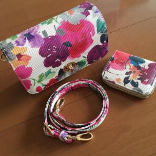 グローブ(grove)のポシェット＆お財布(ショルダーバッグ)