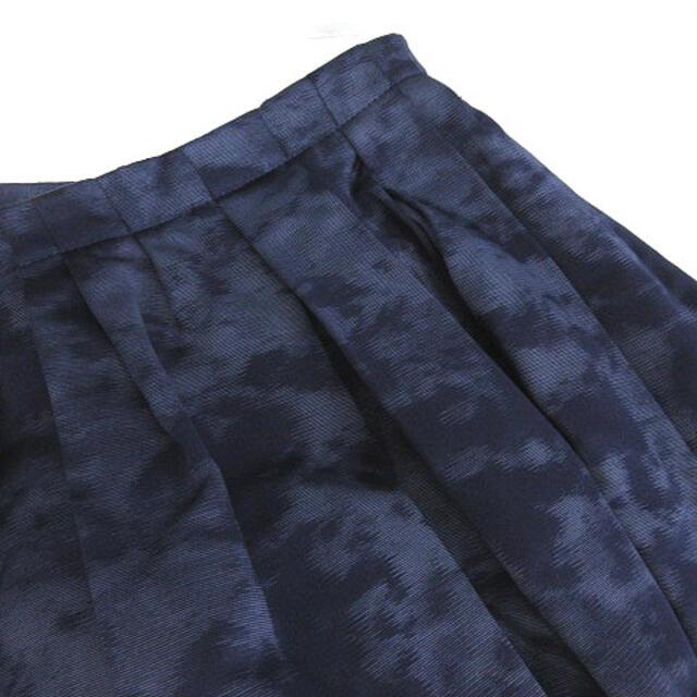 Drawer(ドゥロワー)のドゥロワー Drawer スカート ひざ丈 フレア タック  36 紫 紺 /N レディースのスカート(ひざ丈スカート)の商品写真