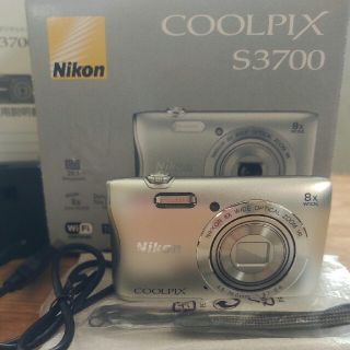 ニコン(Nikon)の美品！Nikon ニコン クールピクス　S3700(コンパクトデジタルカメラ)