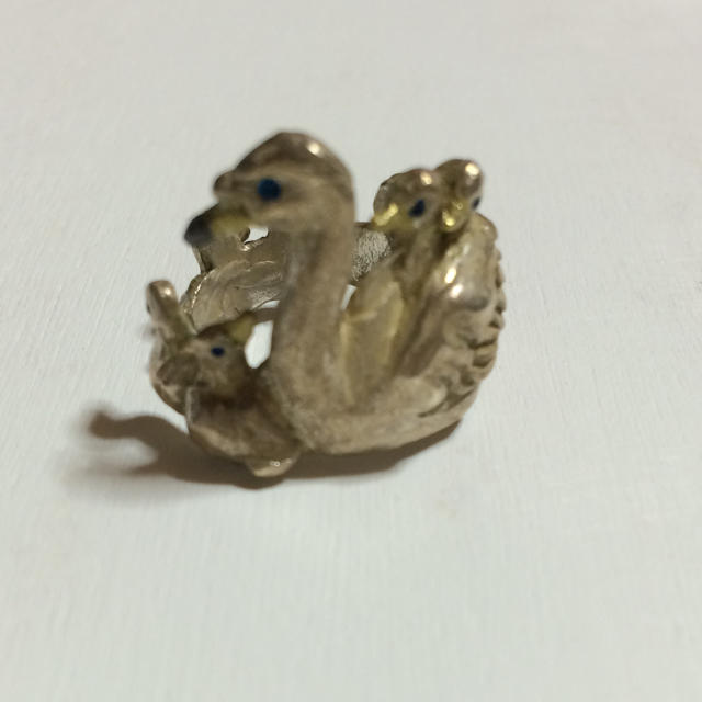 カオリノモリ(カオリノモリ)のパルナートポック 白鳥リング レディースのアクセサリー(リング(指輪))の商品写真