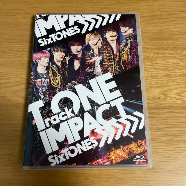 SixTONES/TrackONE-IMPACT- 通常盤　Blu-ray エンタメ/ホビーのDVD/ブルーレイ(ミュージック)の商品写真