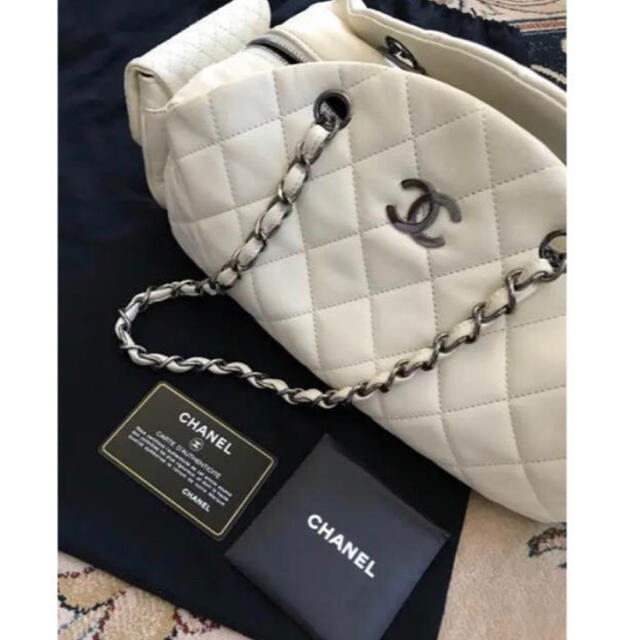 バッグNatsuさま取置き商品です！！シャネル CHANEL 可愛いバック！