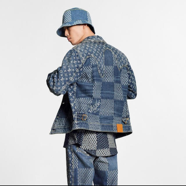 LOUIS VUITTON(ルイヴィトン)のヴィトン　nigo デニムジャケット　44  メンズのジャケット/アウター(Gジャン/デニムジャケット)の商品写真