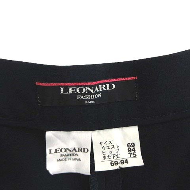 LEONARD(レオナール)のレオナール LEONARD パンツ スラックス テーパード 69-94 M 紺 レディースのパンツ(その他)の商品写真