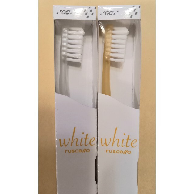 GCルシェロホワイト歯ブラシW-10 コスメ/美容のオーラルケア(歯ブラシ/デンタルフロス)の商品写真