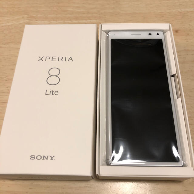 【新品未使用】Xperia8 Lite ホワイト