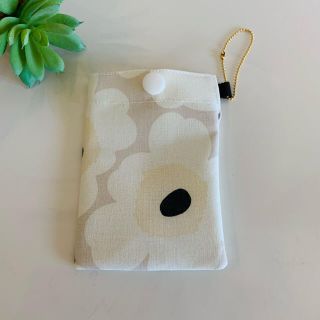 マリメッコ(marimekko)の小物入れ(小物入れ)