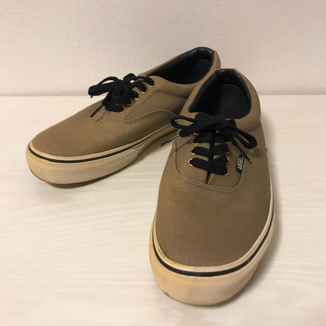 VANS(ヴァンズ)の【値下げ】VANS ローカットスニーカー28cmベージュ バンズヴァンズ メンズの靴/シューズ(スニーカー)の商品写真