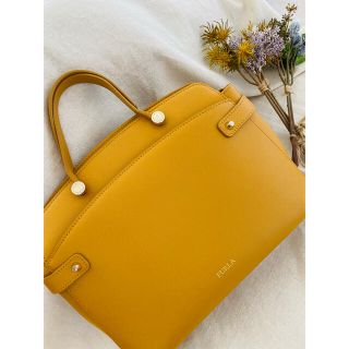 フルラ(Furla)の期間限定値下げ　美品　FURLA フルラ　ハンドバッグ　アガタ(ハンドバッグ)