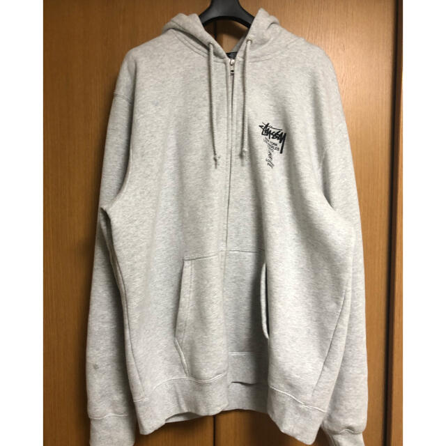 stussyジップパーカー　グレーメンズ