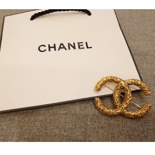 シャネル(CHANEL)の◆百貨店購入 正規品 シャネル ブローチ ヴィンテージ ◆(ブローチ/コサージュ)