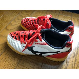 ミズノ(MIZUNO)のミズノ　インドア　フットサルシューズ　22cm(シューズ)