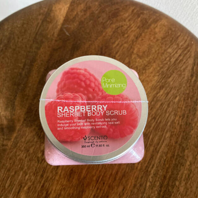 BEAUTY BUFFET Sentio Raspberry ボディスクラブ コスメ/美容のボディケア(ボディスクラブ)の商品写真