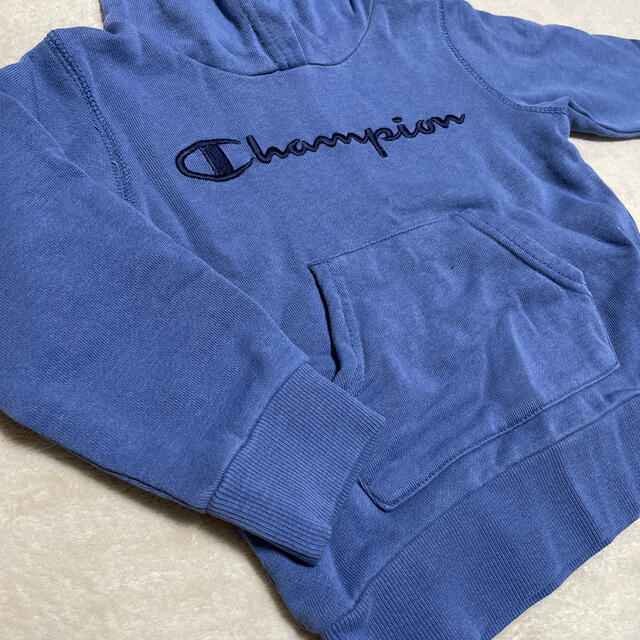 Champion(チャンピオン)のchampion トレーナー　キッズ　 キッズ/ベビー/マタニティのキッズ服男の子用(90cm~)(Tシャツ/カットソー)の商品写真