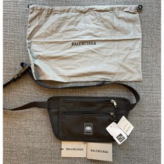 バレンシアガ(Balenciaga)の新品　バレンシアガ　バッグ　ウエストポーチ(ウエストポーチ)