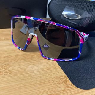 オークリー(Oakley)の『国内正規品』oakley sutro kokoro collection (ウエア)