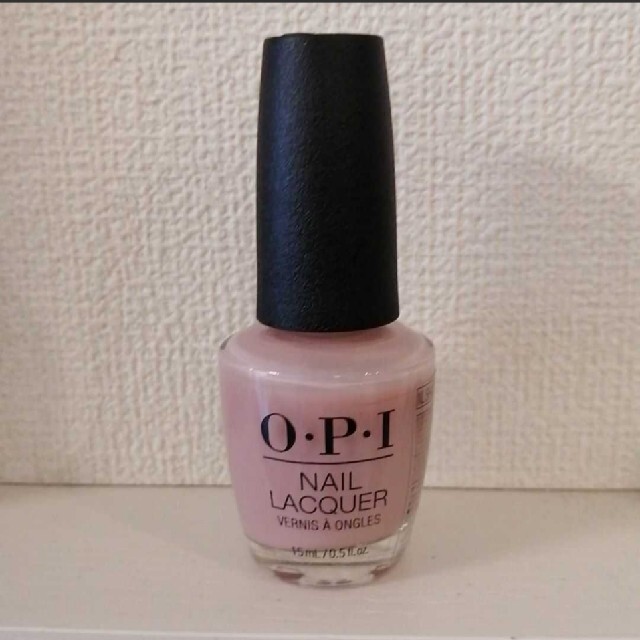 OPI(オーピーアイ)のOPI ネイル　ピンクベージュ コスメ/美容のネイル(マニキュア)の商品写真