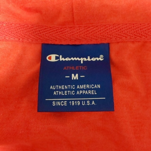 Champion(チャンピオン)の美品！薄手Championジッパーパーカー レディースのトップス(パーカー)の商品写真