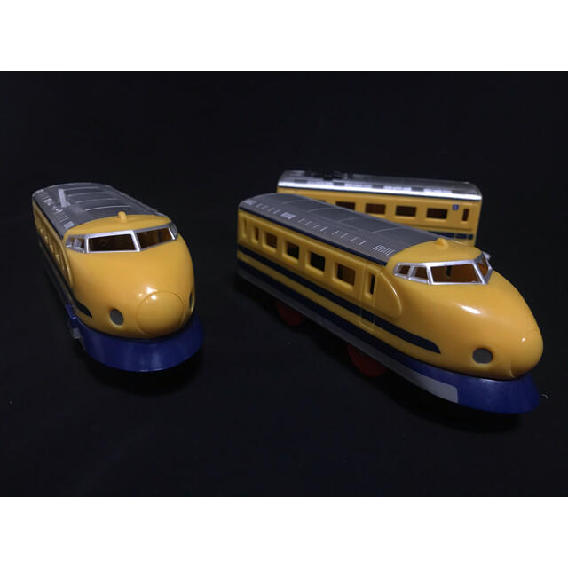 Takara Tomy - プラレール 新幹線 ドクターイエロー 921形 中間 Takara Tomy - プラレール 新幹線 ドクターイエロー 921形 中間