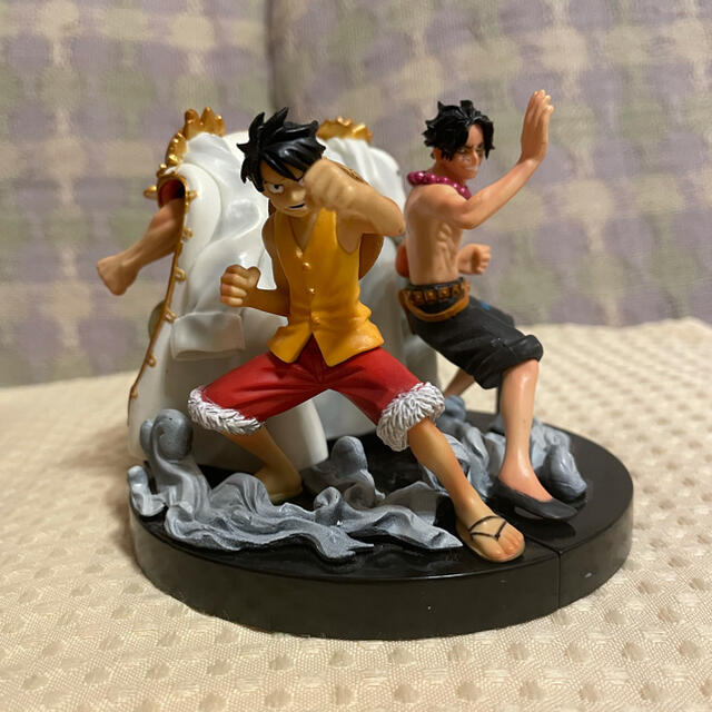 ONE PIECE フィギュア　ルフィ　エース　白ひげ エンタメ/ホビーのフィギュア(アニメ/ゲーム)の商品写真